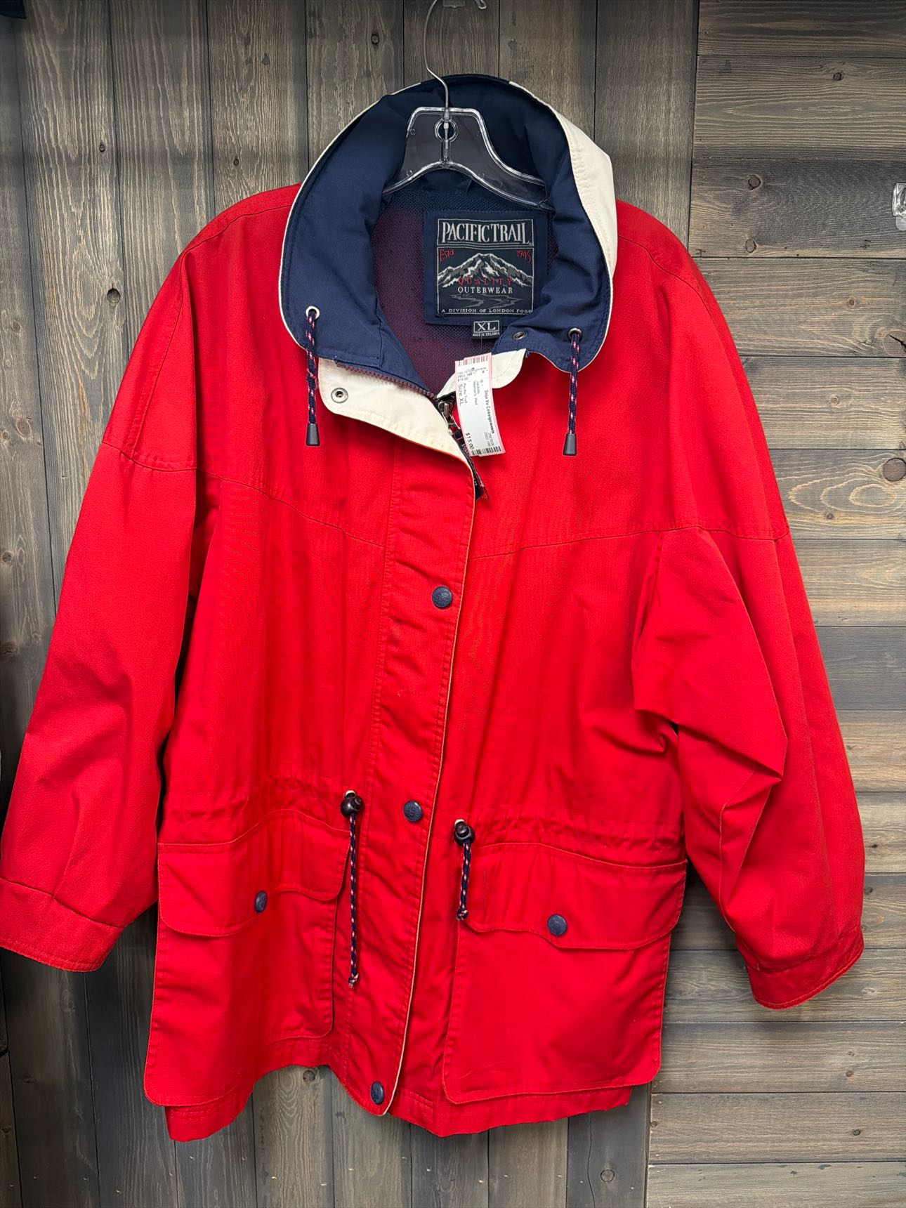 Women's Size XL Pacific Trail Red Jackets