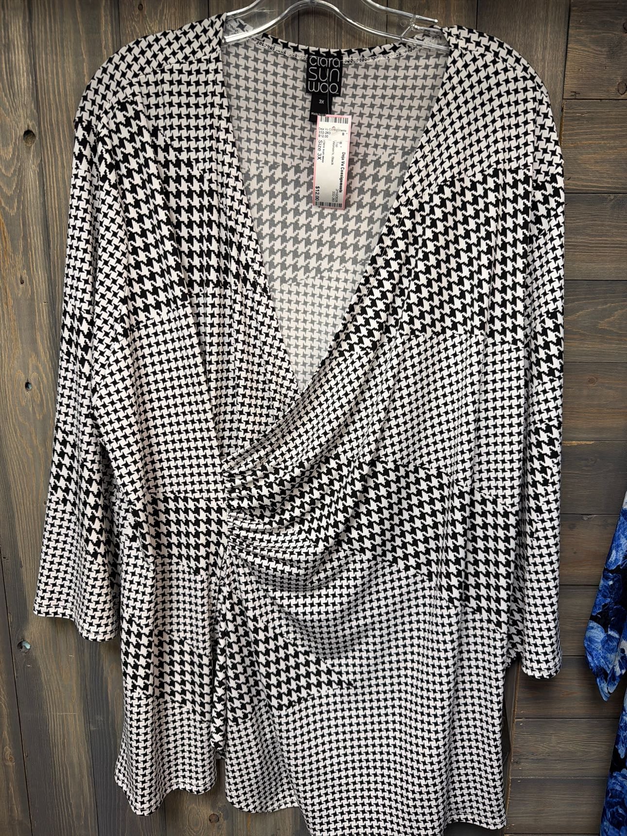 Women's Size 3X ciara sun woo Black Top