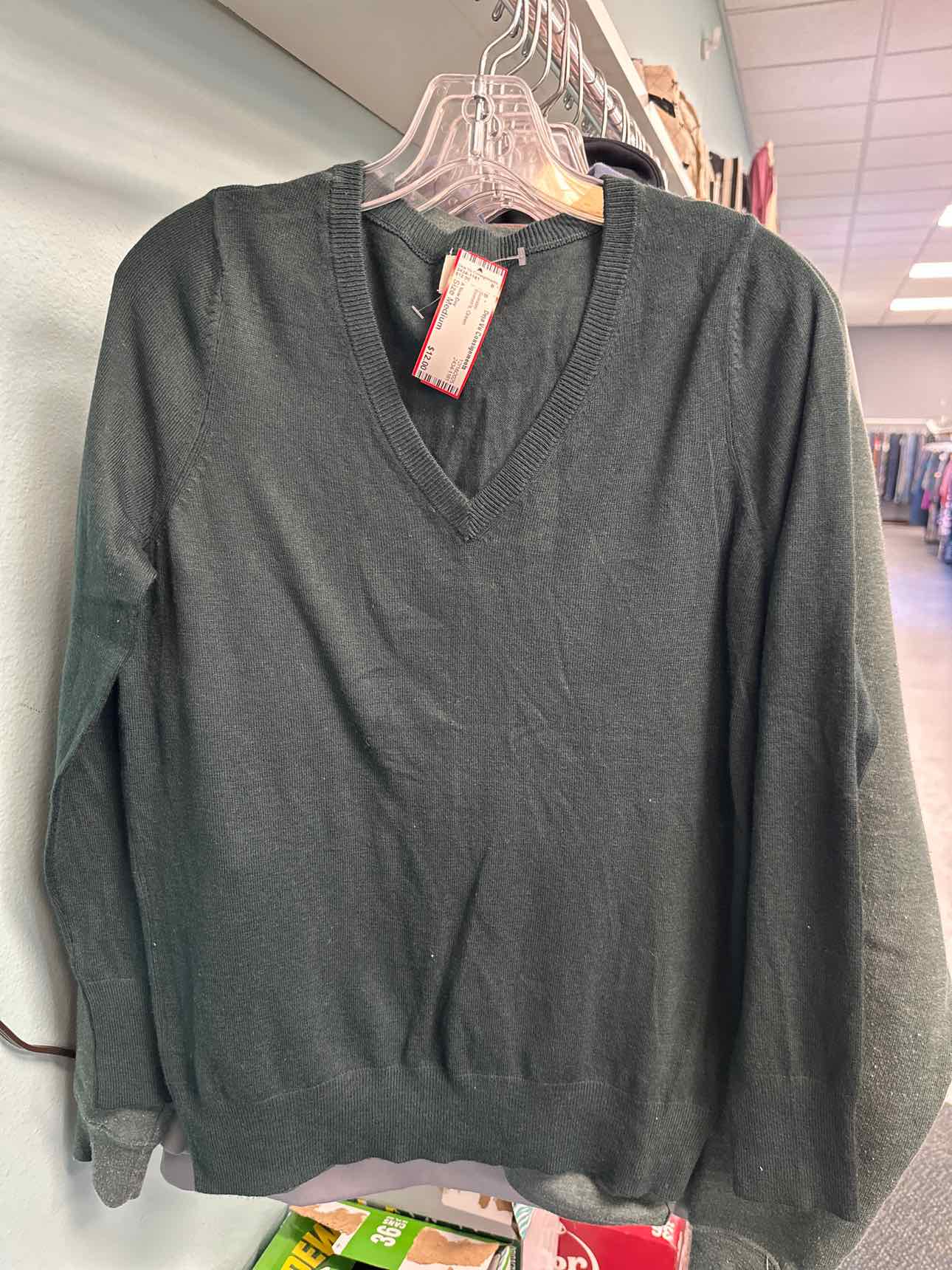 Women's Size Medium A New Day Green Sweater