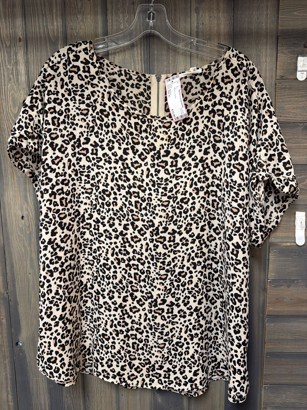 Women's Size XL Maurices cheetah Top