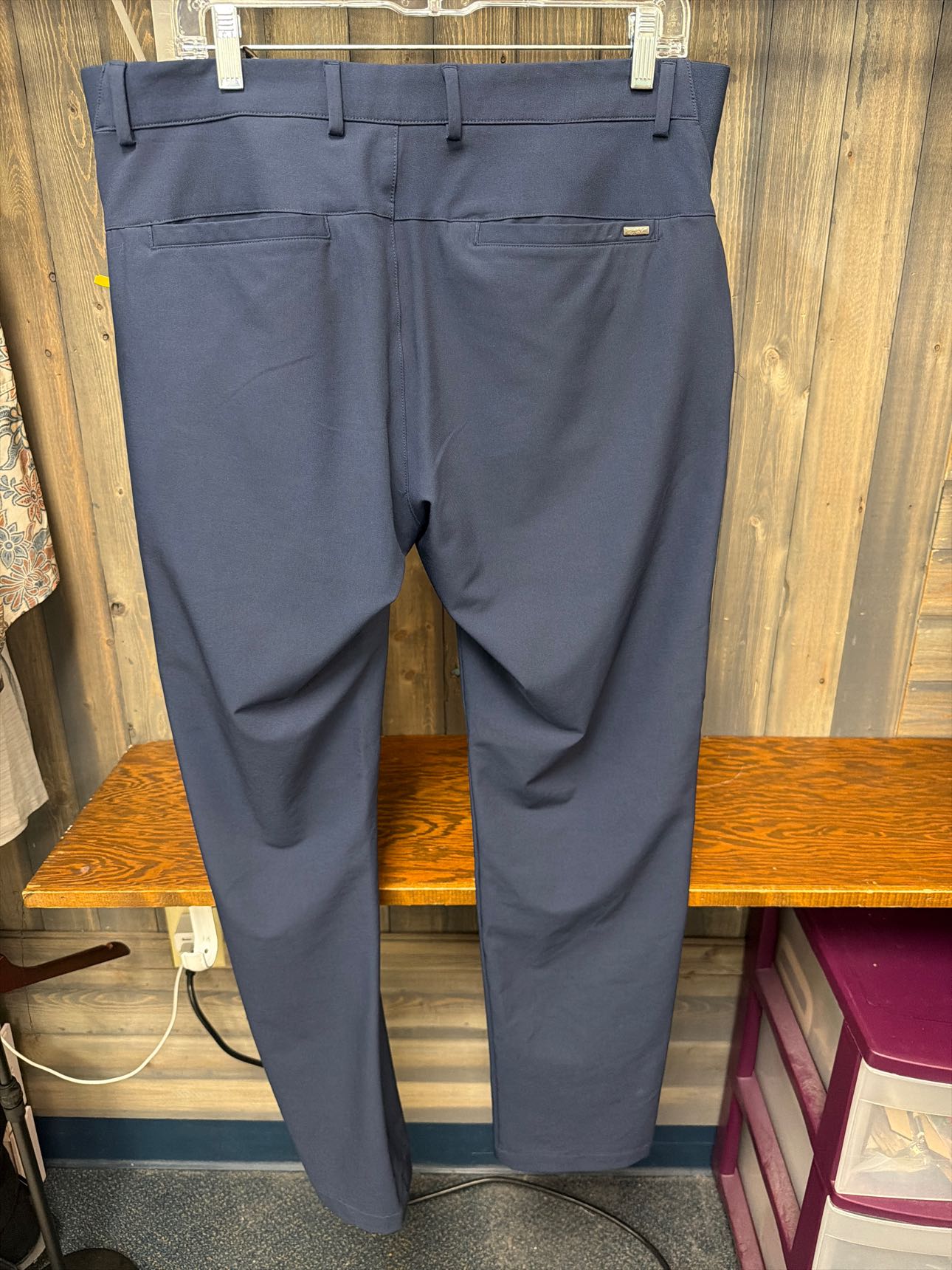 Men's Size 34x32 Greg Norman Navy Dress Pants