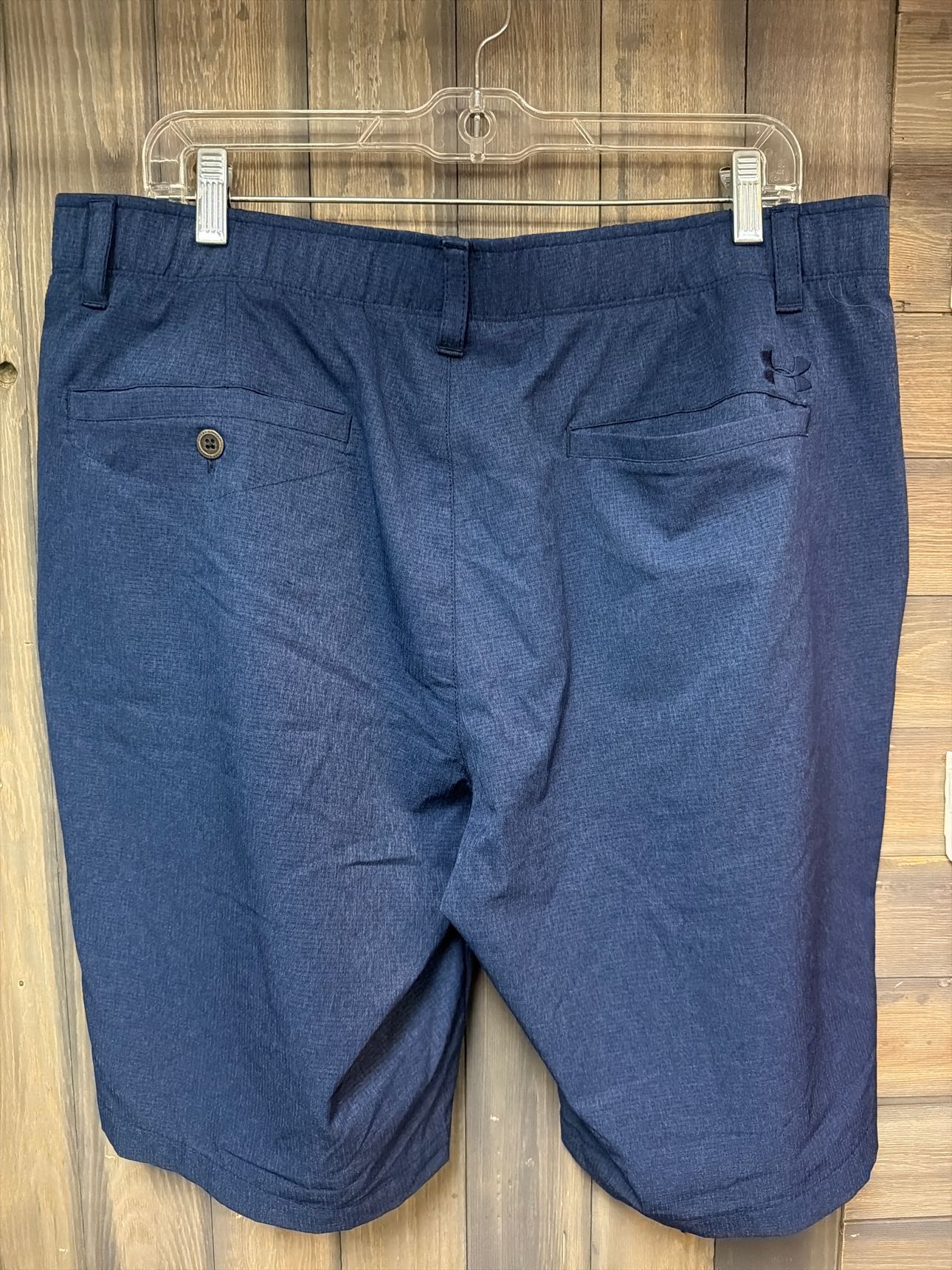 Men's Size 38 Under Armour Navy Shorts