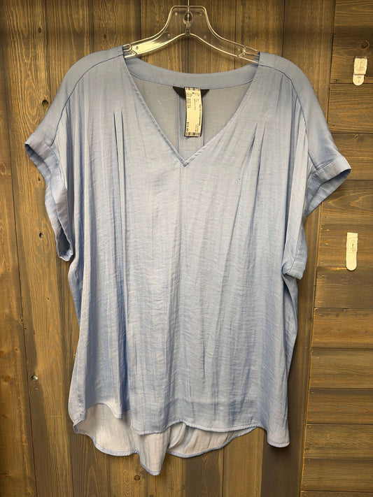 Women's Size 2X Simply Vera Blue Top