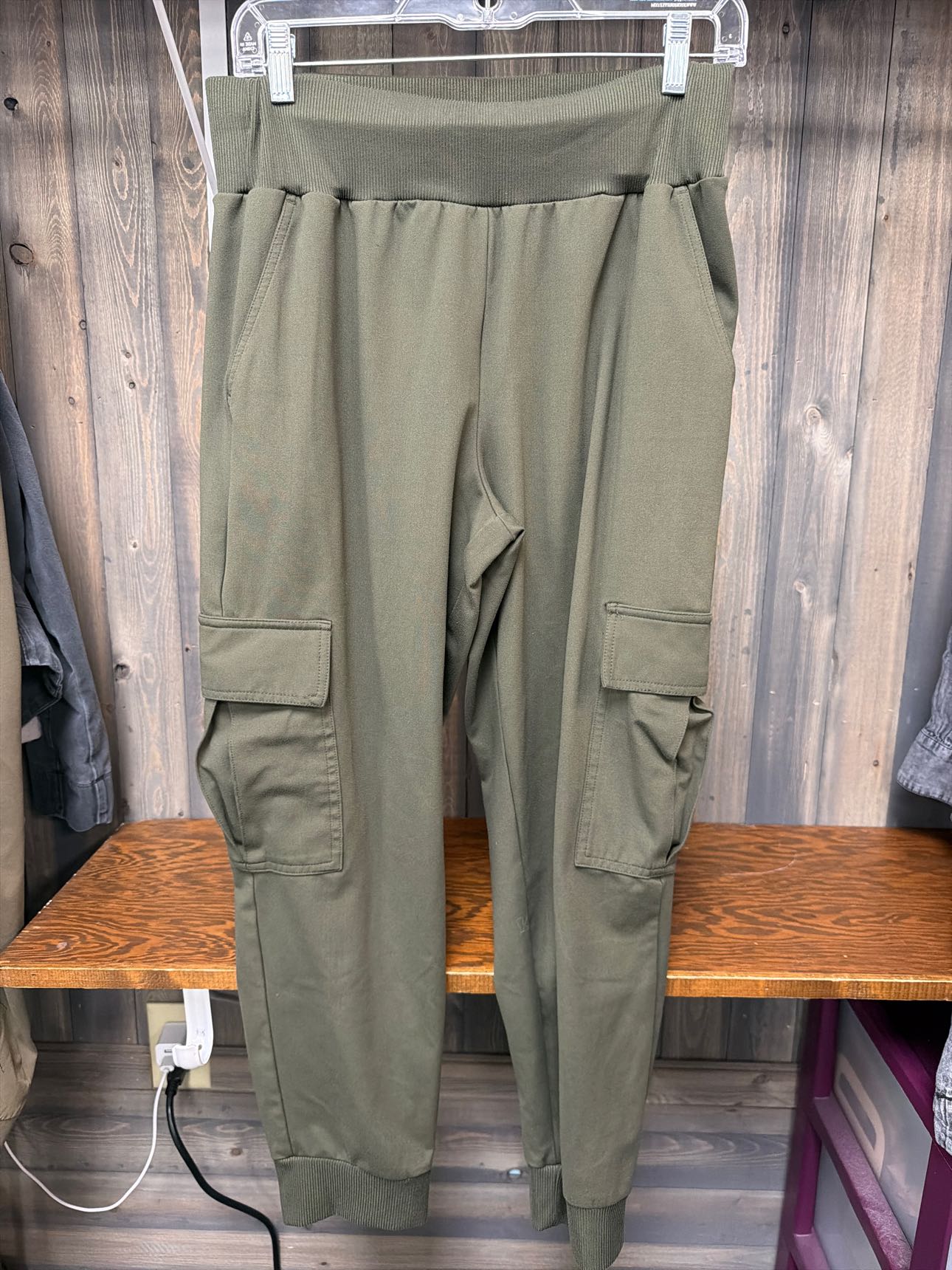 Women's Size Large Sincerely Jules Army Green Pants