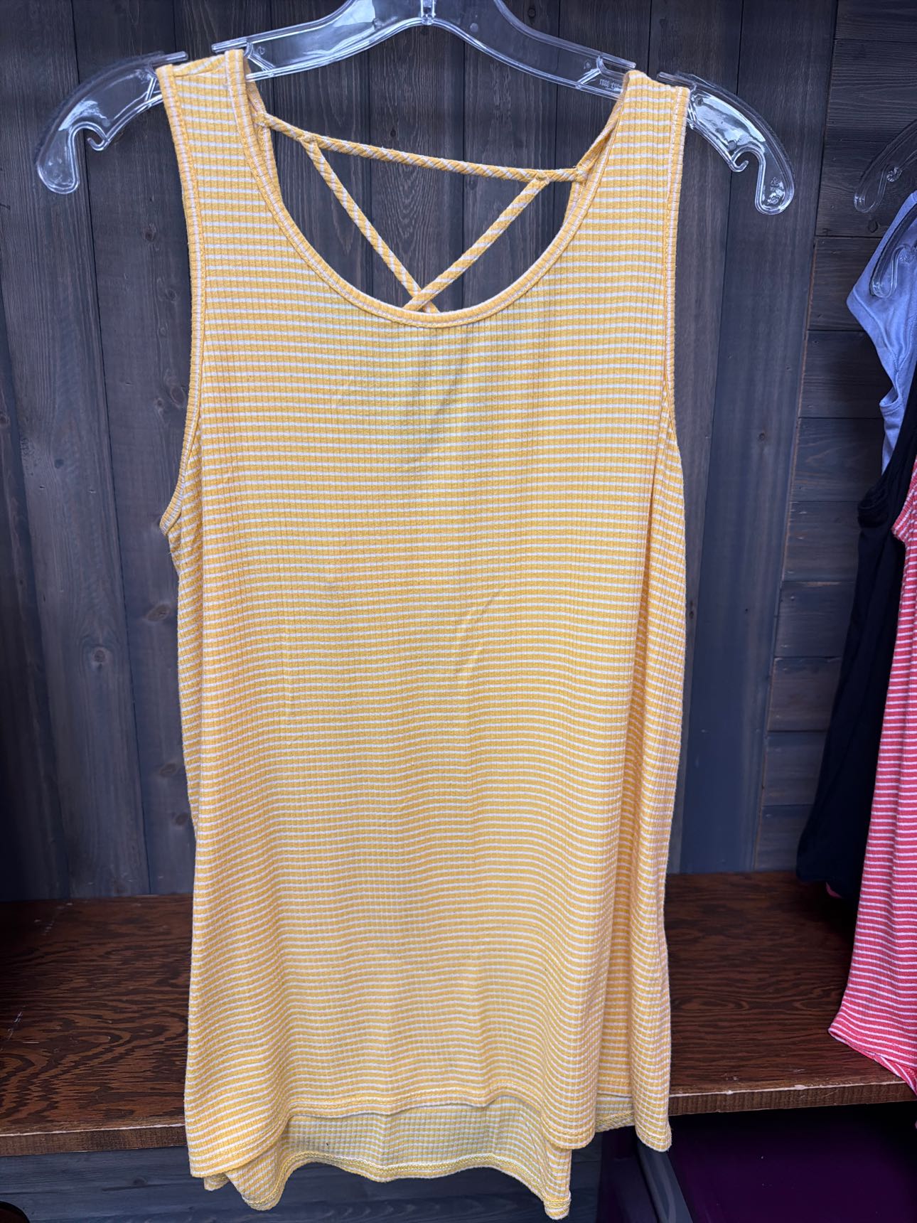 Women's Size Medium White Birch Yellow Sleeveless