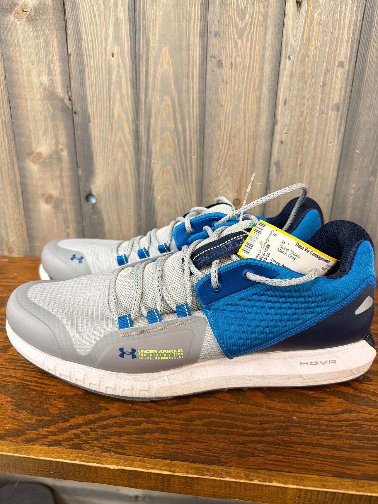 Men's Size 11 Under Armour Gray Sport Shoes