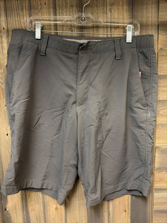 Men's Size 38 Under Armour Gray Shorts
