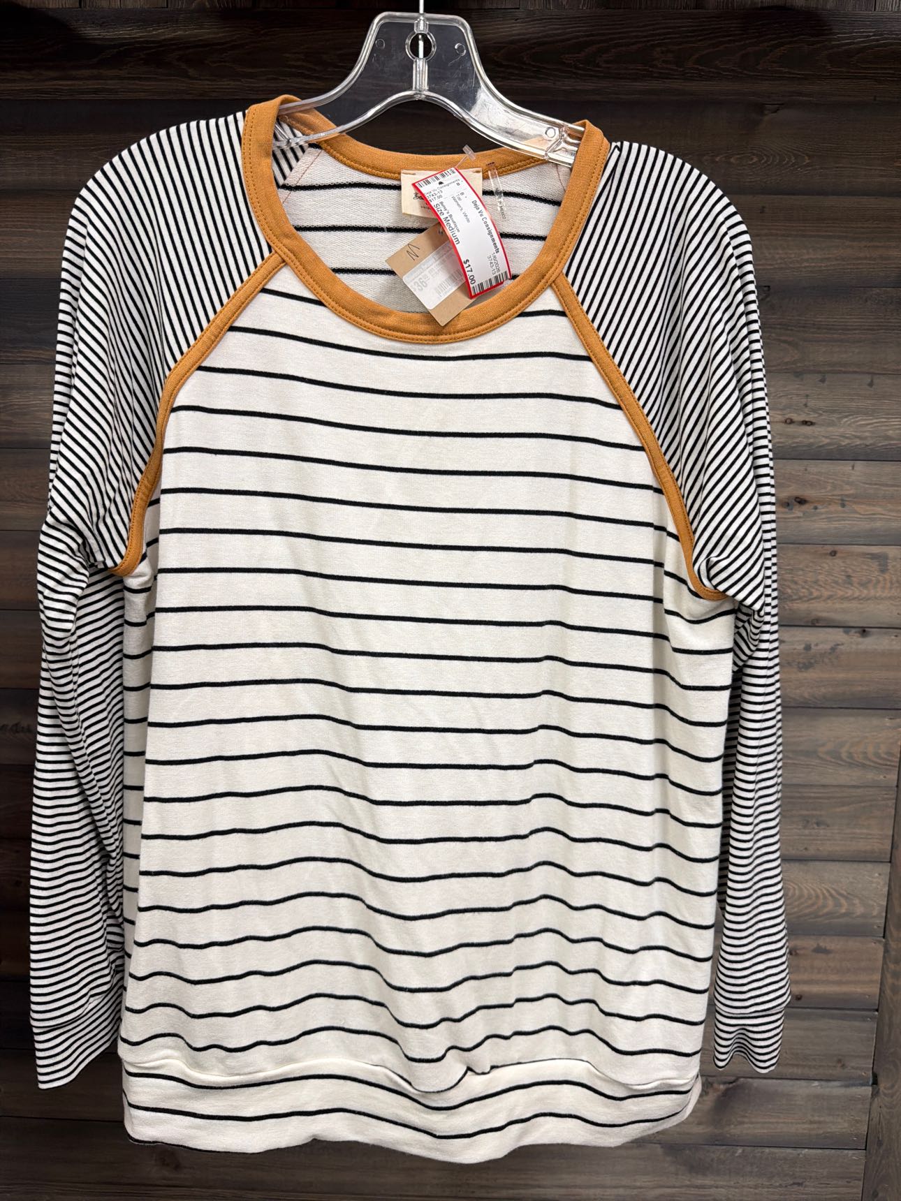 Women's Size Medium Betsy's Boutique White Top