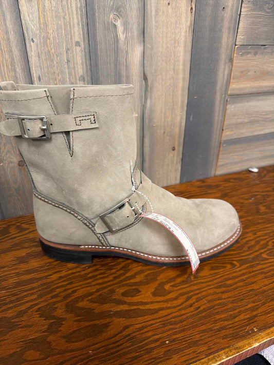 Women's Size 8.5 Red Wing Gray Boots