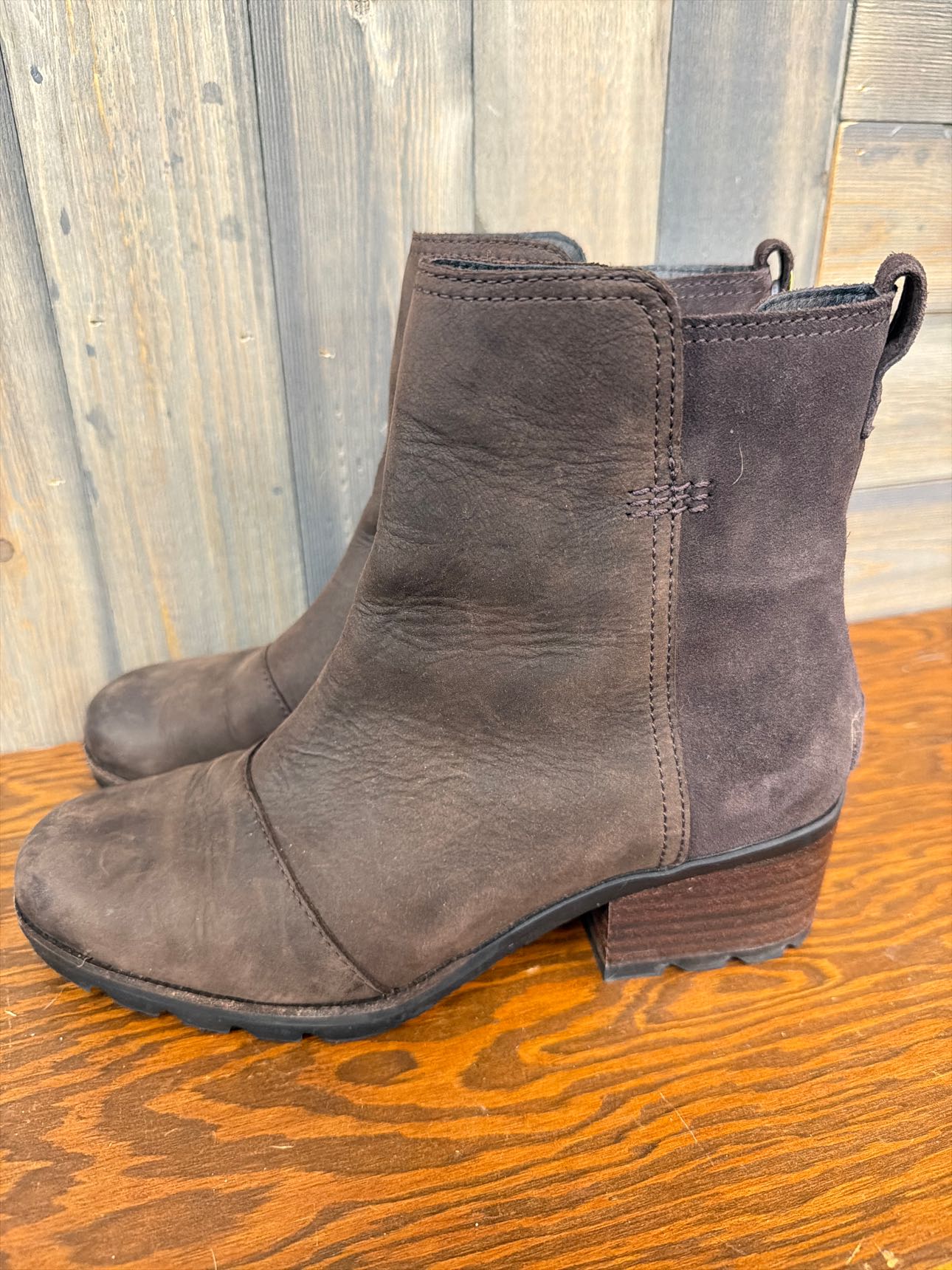 Women's Size 8.5 Sorel Brown Boots