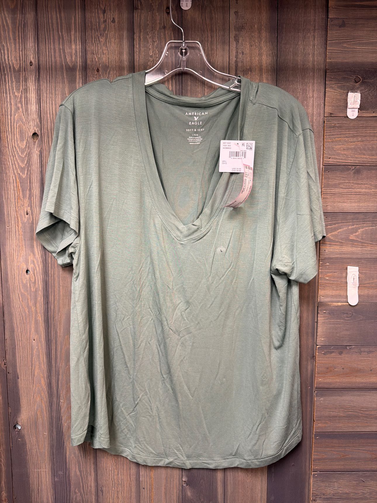Junior's Size Large American Eagle Green Tops