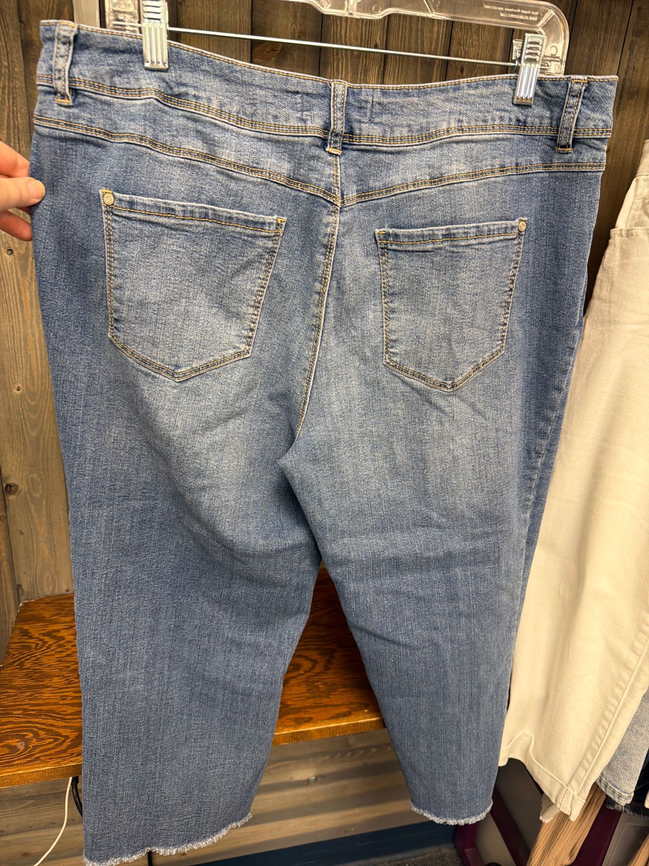 Women's Size 16 Cato Denim Capri