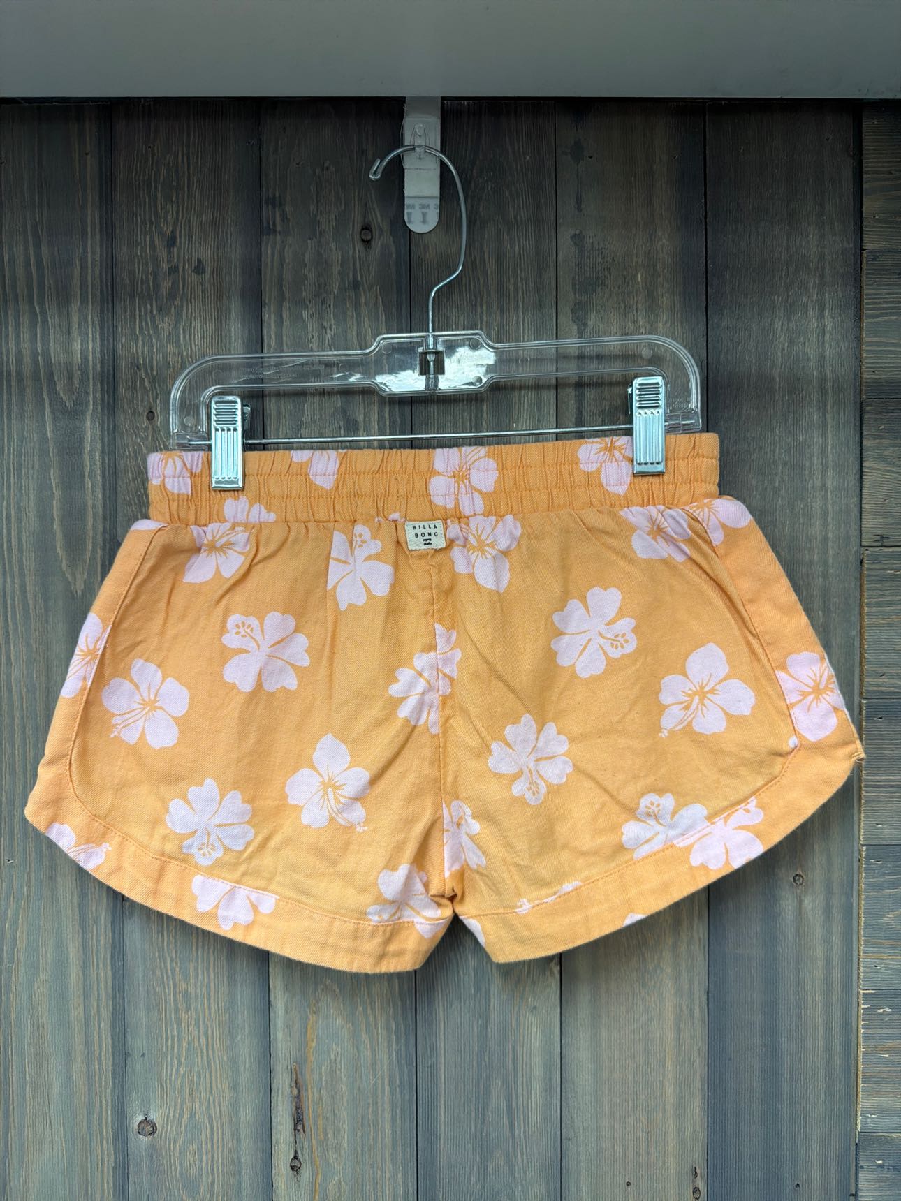 Girl's Size Medium BillaBong Peach Shorts