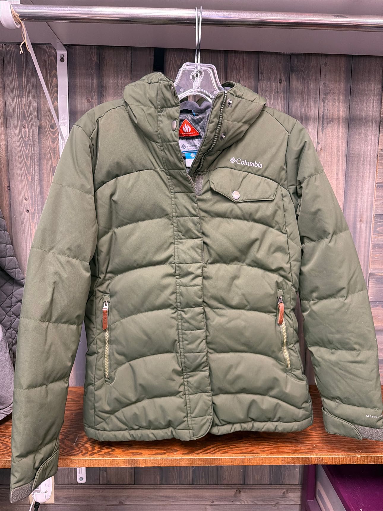 Women's Size Medium Columbia Army Green Winter Jacket