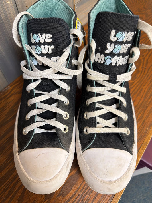 Women's Size 10 Converse Black Tennis Shoes