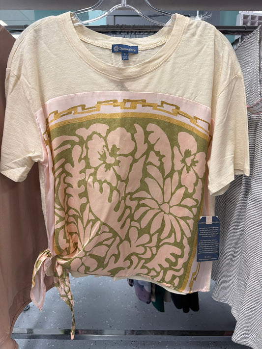 Women's Size Small Democracy Butter Top