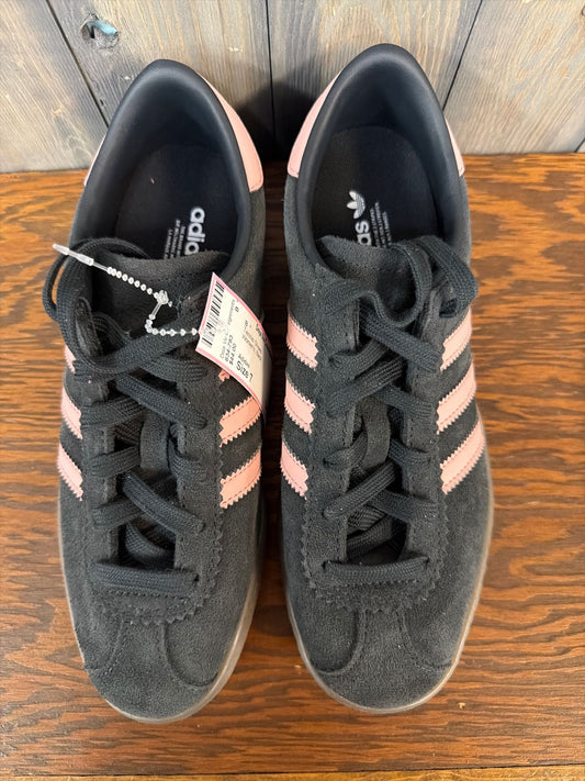 Women's Size 7 Adidas Black Tennis Shoes