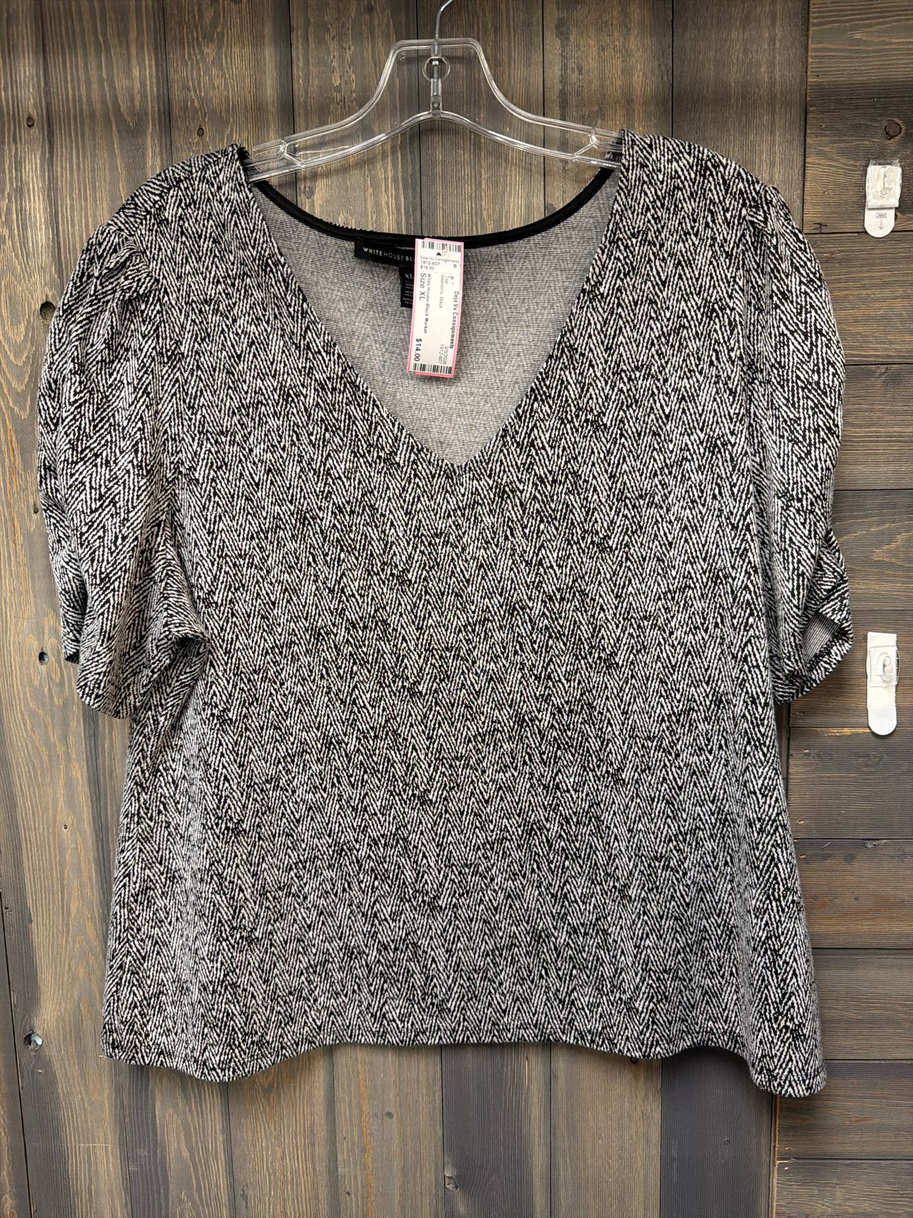 Women's Size XL White House Black Market Black Top