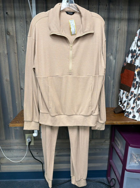 Women's Size Large Fashion Tan Lounge Outfit