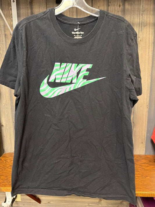 Men's Size Medium Nike Black Short Sleeve