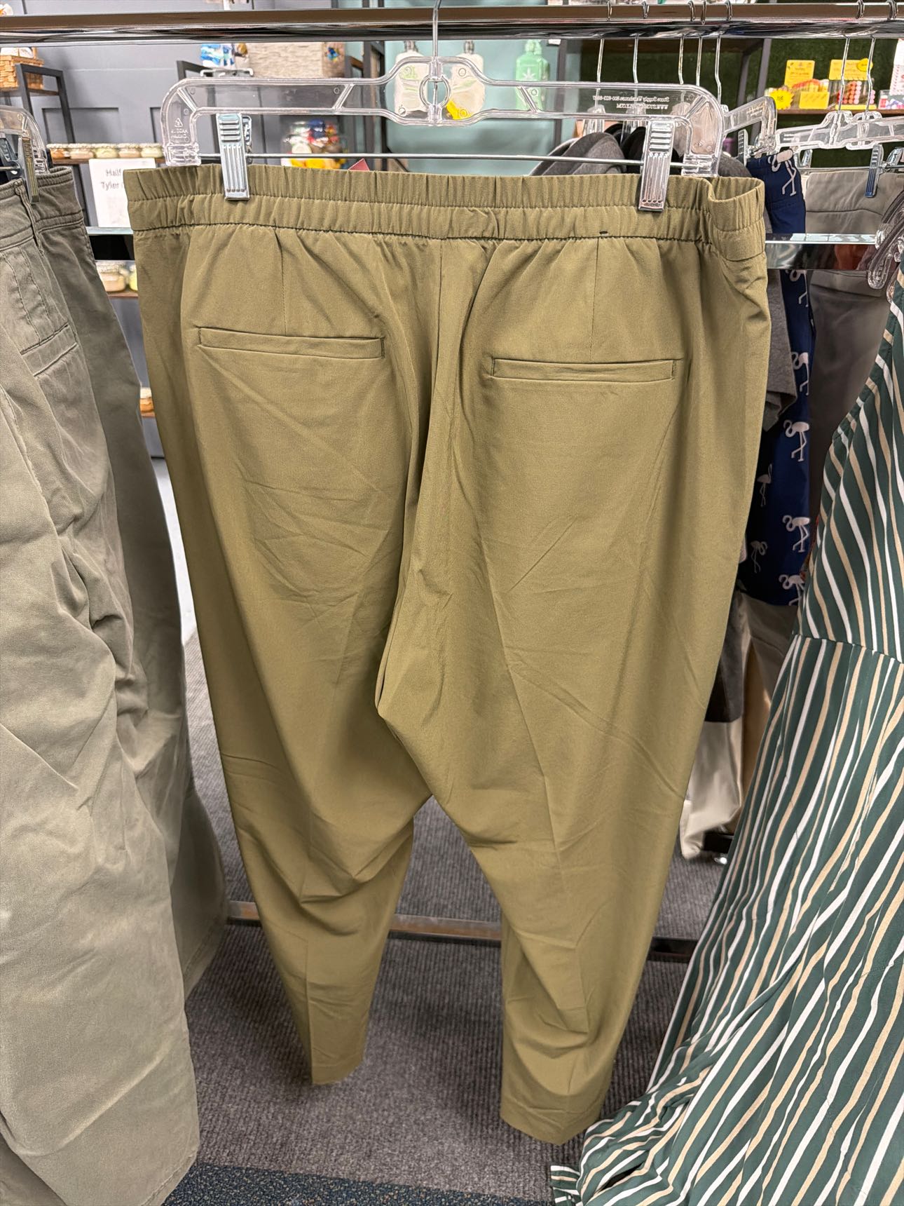 Women's Size Large Banana Republic Olive Pants