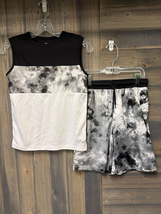 Boy's Size Medium Childrens Place Black 2 piece outfit