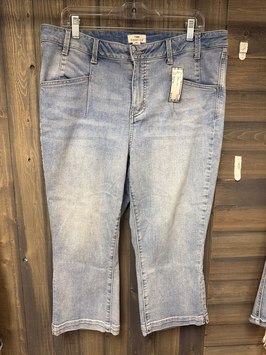 Women's Size 16 Maurices Denim Capri