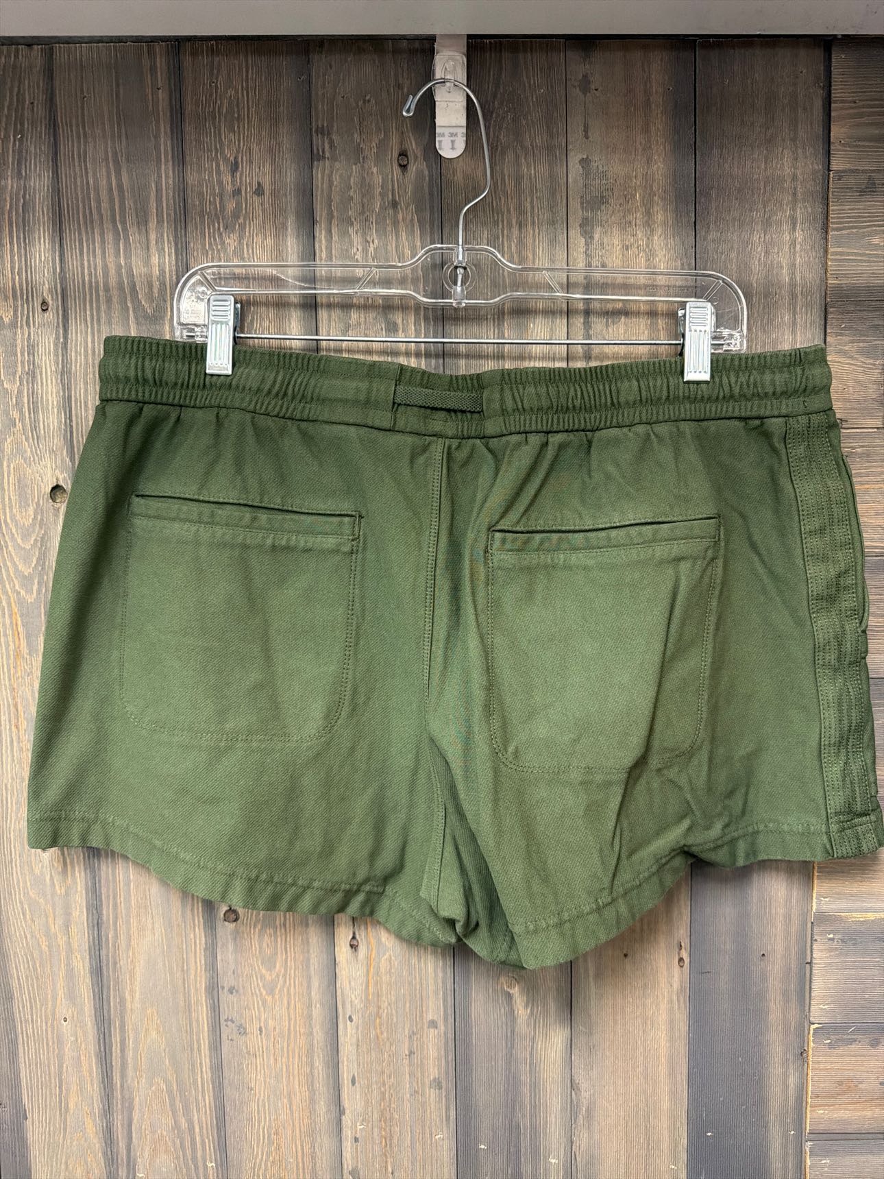 Women's Size XL Athleta Army Green Shorts