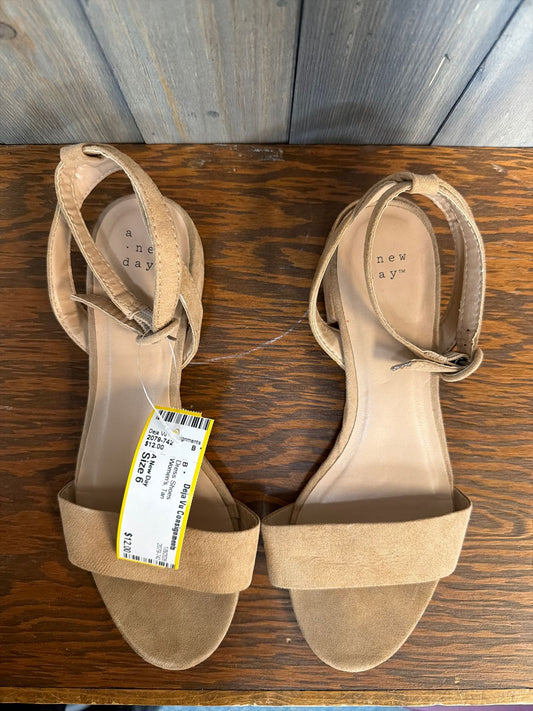 Women's Size 6 A New Day Tan Dress Shoes