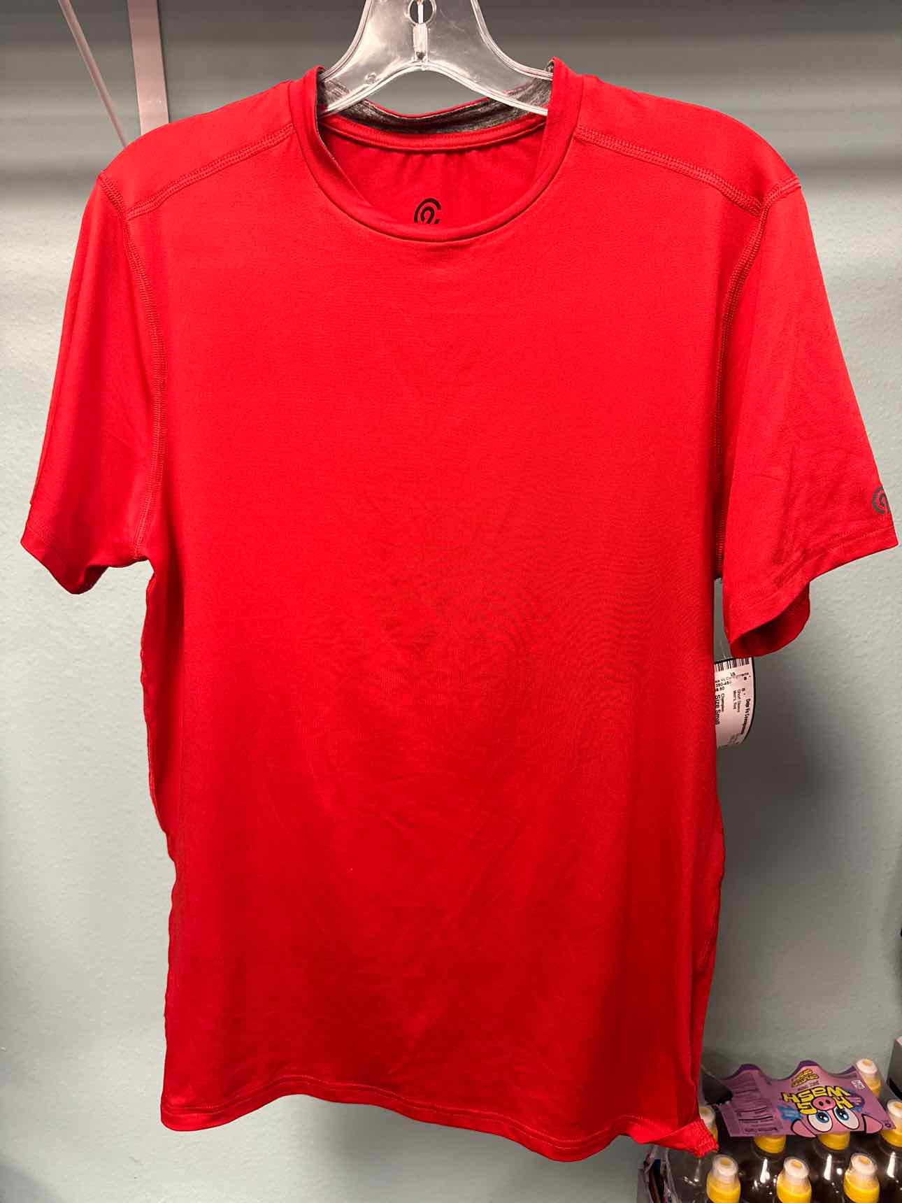 Men's Size Small Champion Red Short Sleeve