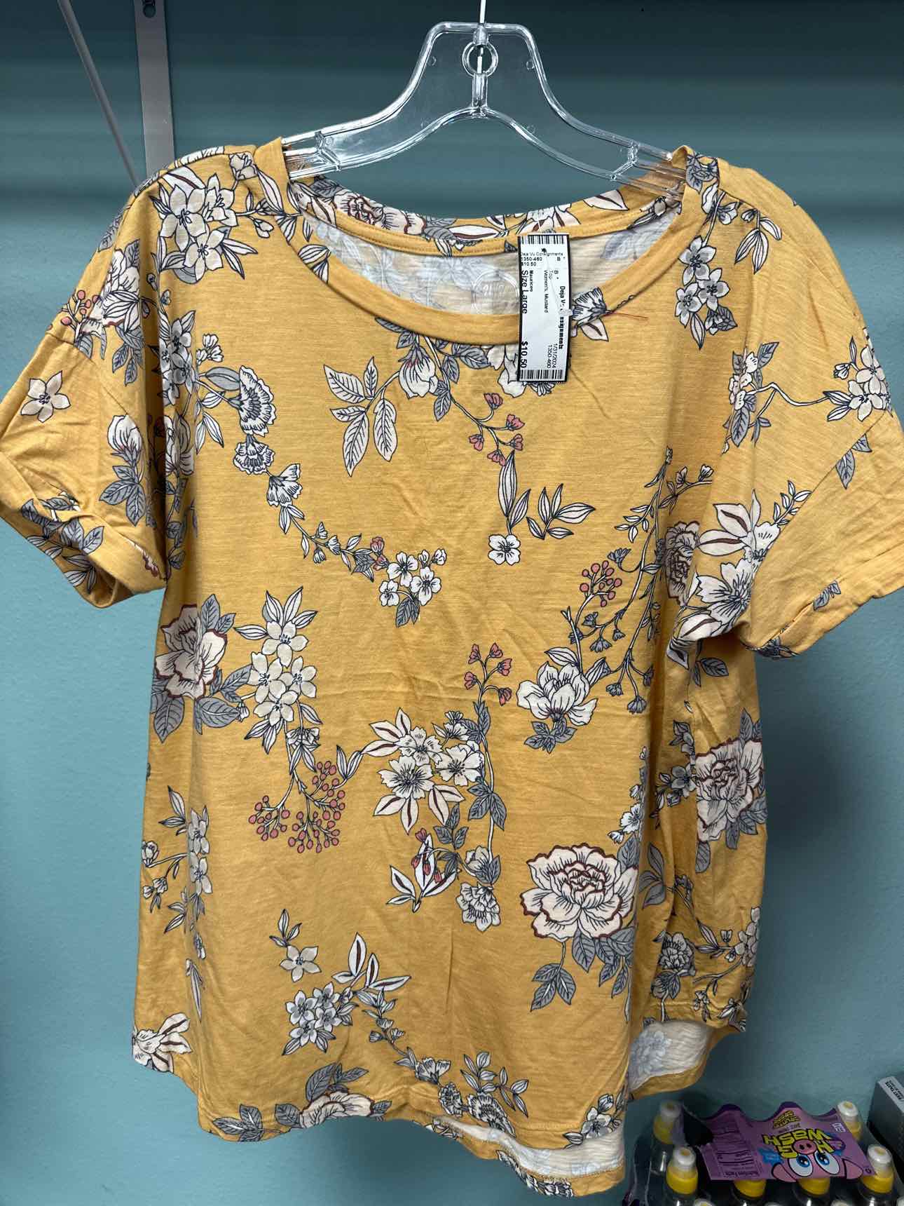 Women's Size Large Maurices Mustard Top